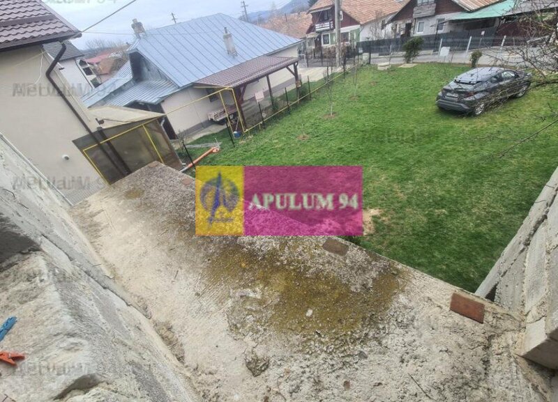 Casa de vanzare in Comarnic (zona Poiana)