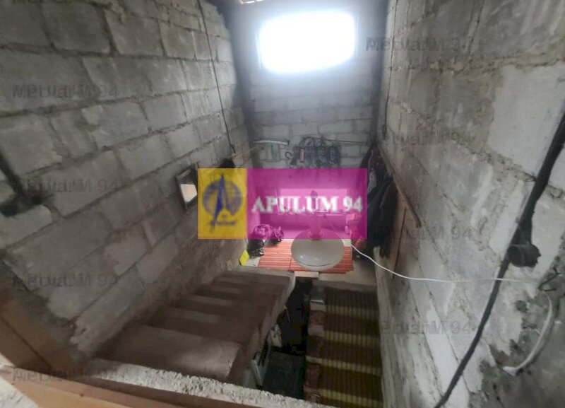 Casa de vanzare in Comarnic (zona Poiana)