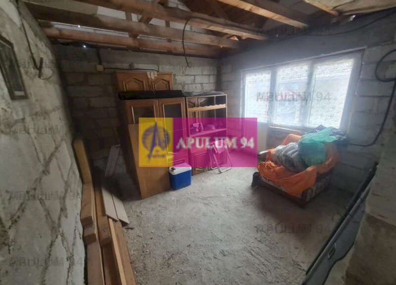 Casa de vanzare in Comarnic (zona Poiana)