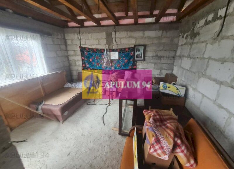 Casa de vanzare in Comarnic (zona Poiana)